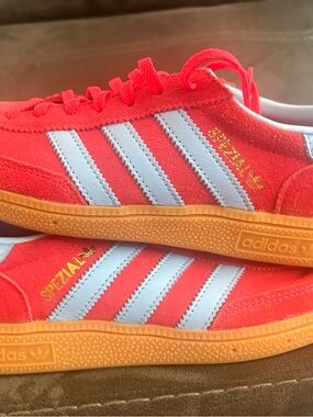 Adidas Women’s 8 Suede Sneakers - Bright Coral with Baby Blue Stripes